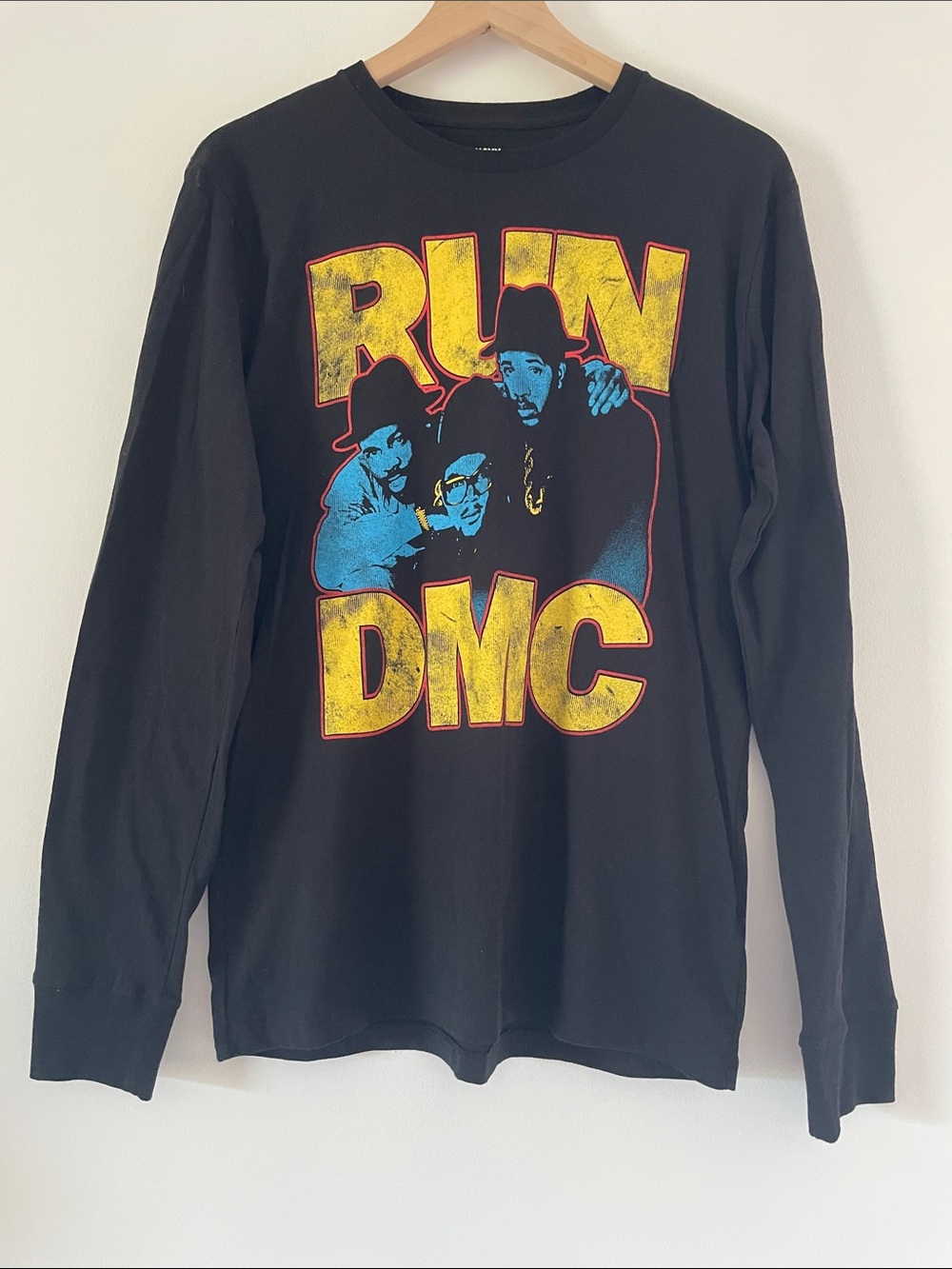 Old Navy Run DMC Graphic Long-Sleeve T-Shirt Tee 100% Cotton Men’s Small